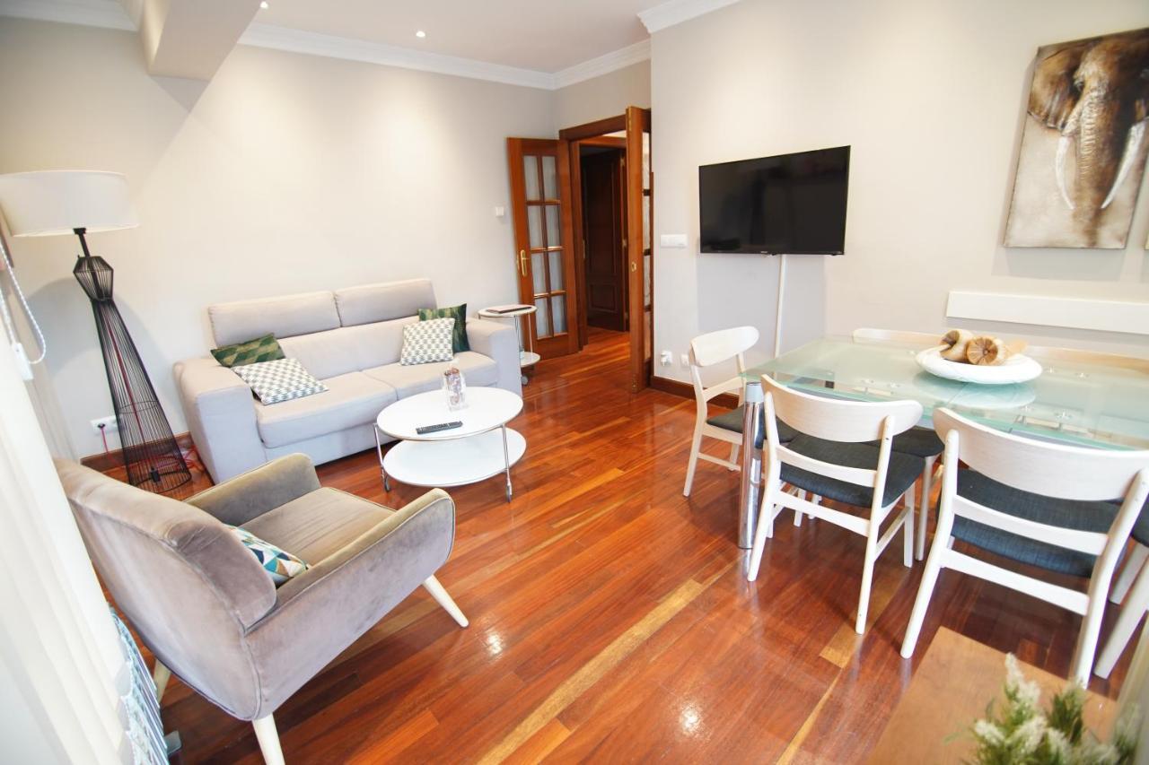 Piso Grande Y Luminoso En El Casco Viejo De Bilbao Apartman Kültér fotó